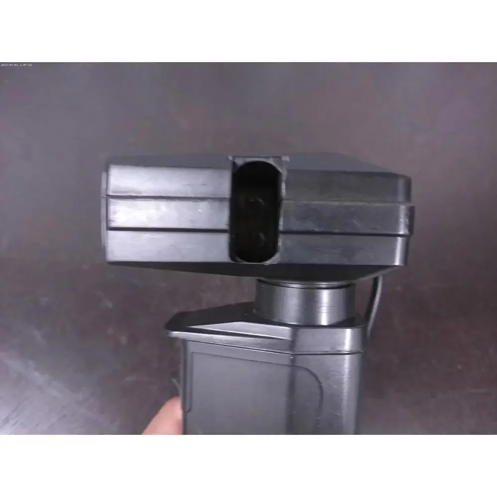 Vintage Camera Flash Unit with Bracket and Sync Cable – External Hot Shoe Mount